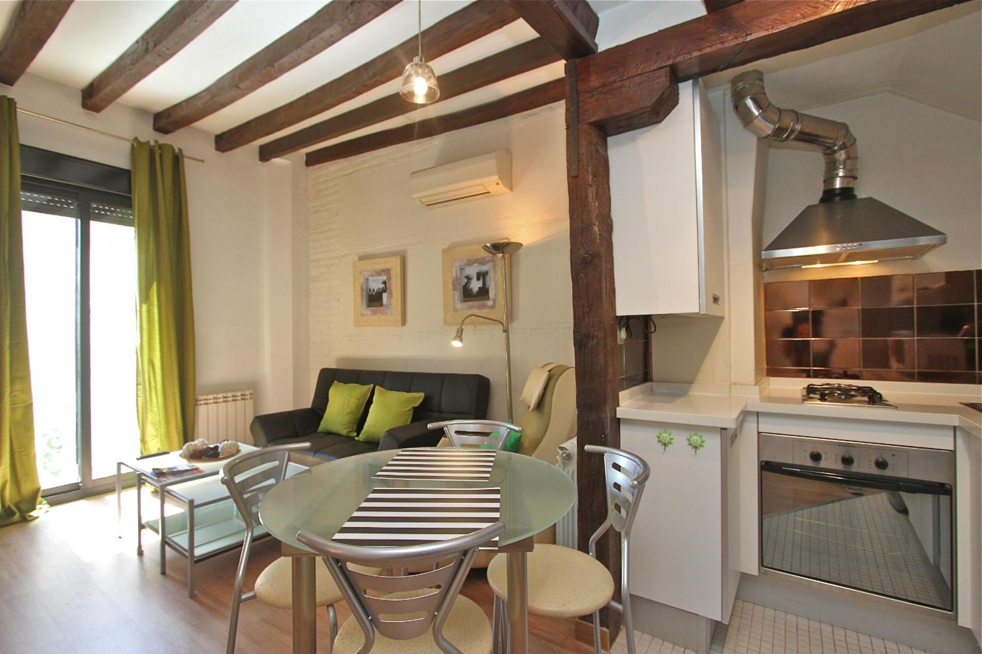 Apartamentos Inside Alhacaba Granada Szoba fotó