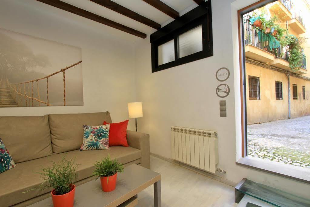 Apartamentos Inside Alhacaba Granada Kültér fotó
